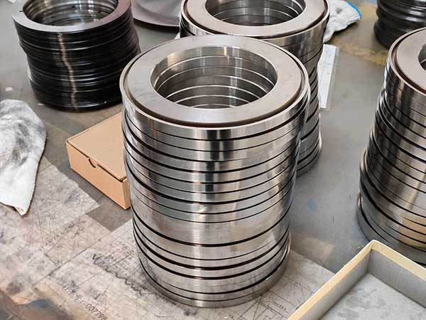 Machines voor het snijden van wolfraamcarbide Messen industri&euml;le cirkelvormige messen voor het snijden van karton voor fabrieken 2